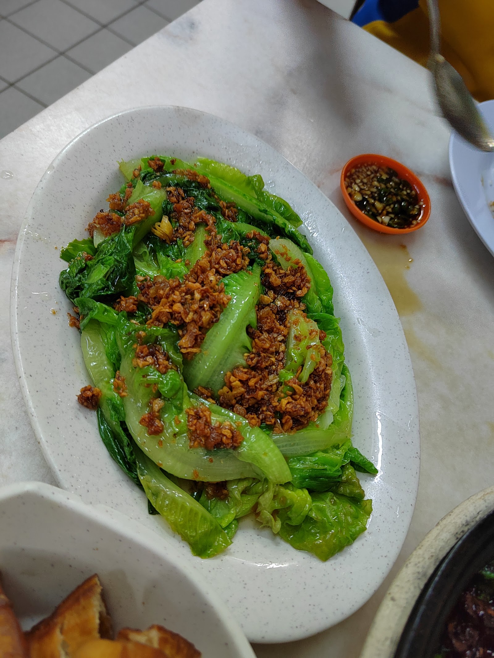 Lettuce with Garlic